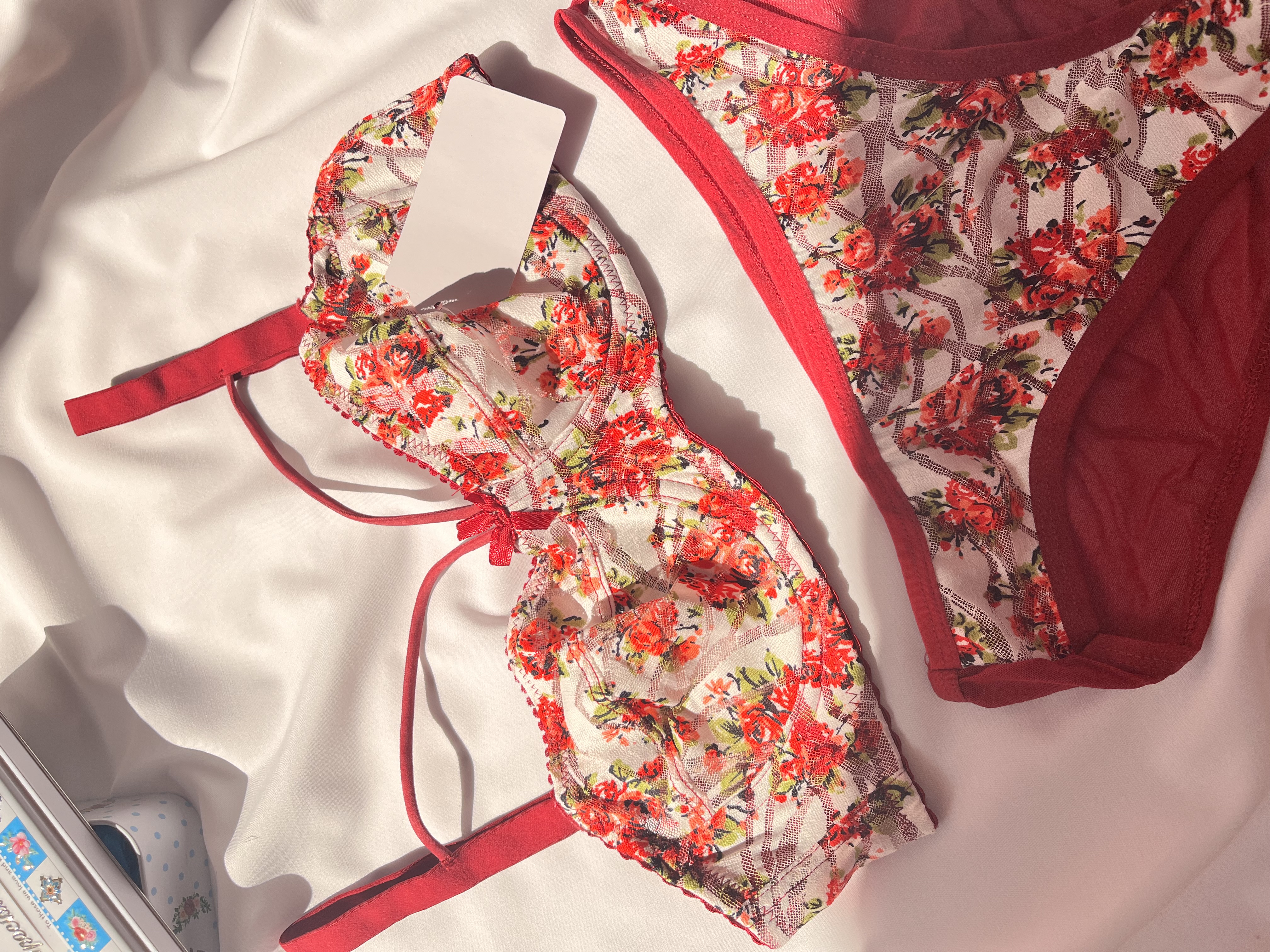 شورت و‌ سوتین قیمت مناسب