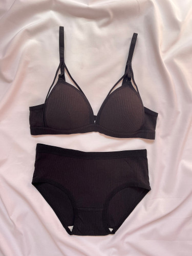 لباس زیر اسپرت