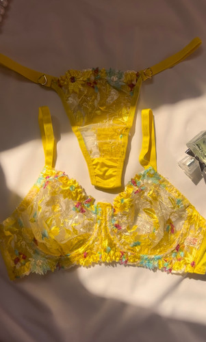 شورت و سوتین ست