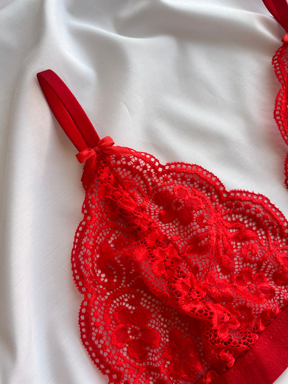 شورت مروارید دار