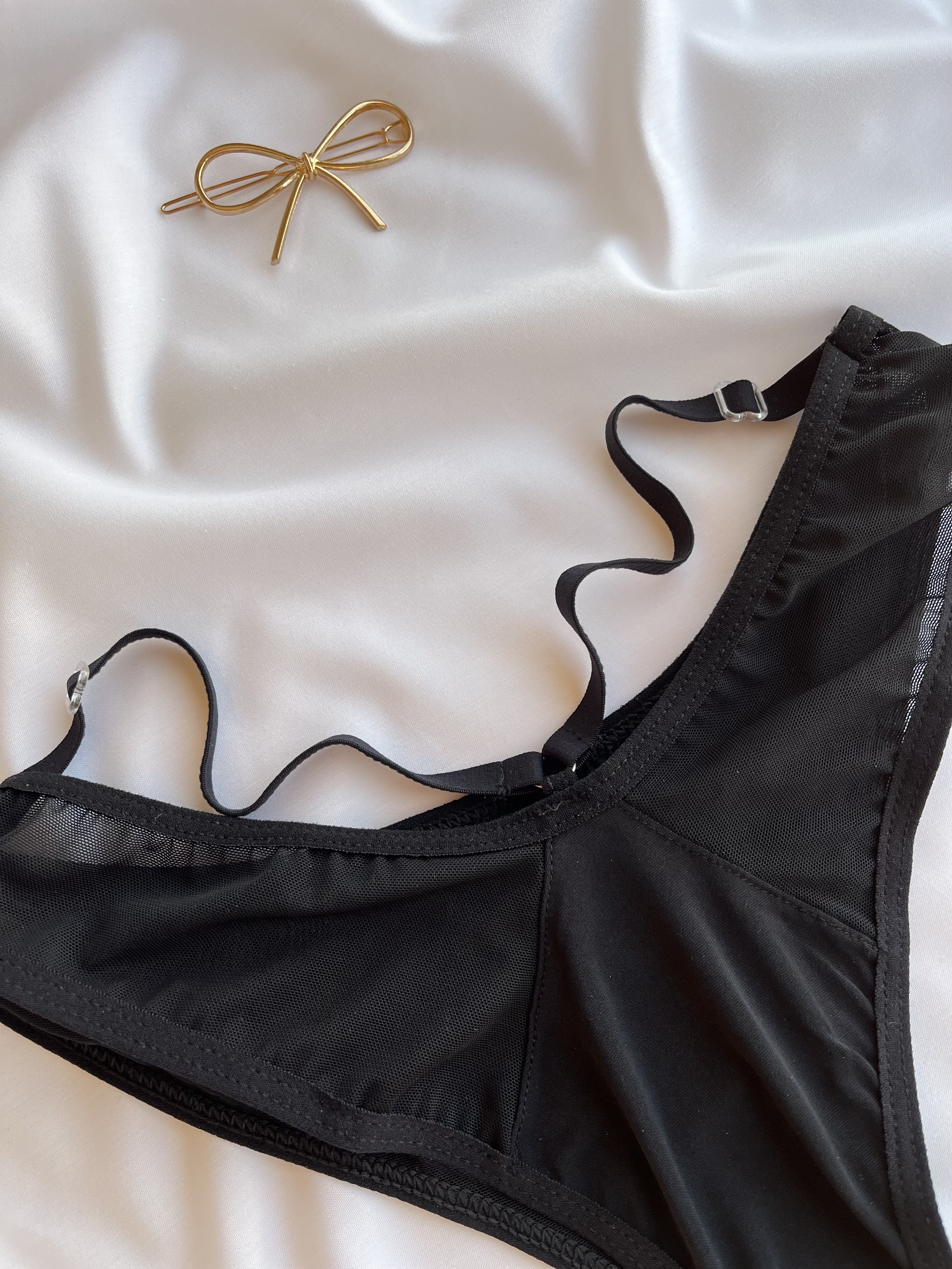 خرید شورت و سوتین مشکی