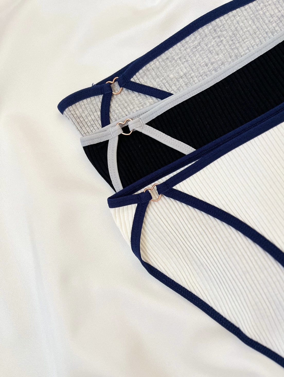 شورت تمام نخ